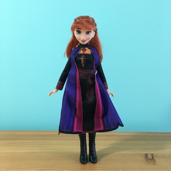 ❄️ New w/o Box Hasbro “Frozen II” Anna Doll ❄️ - Picture 1 of 9